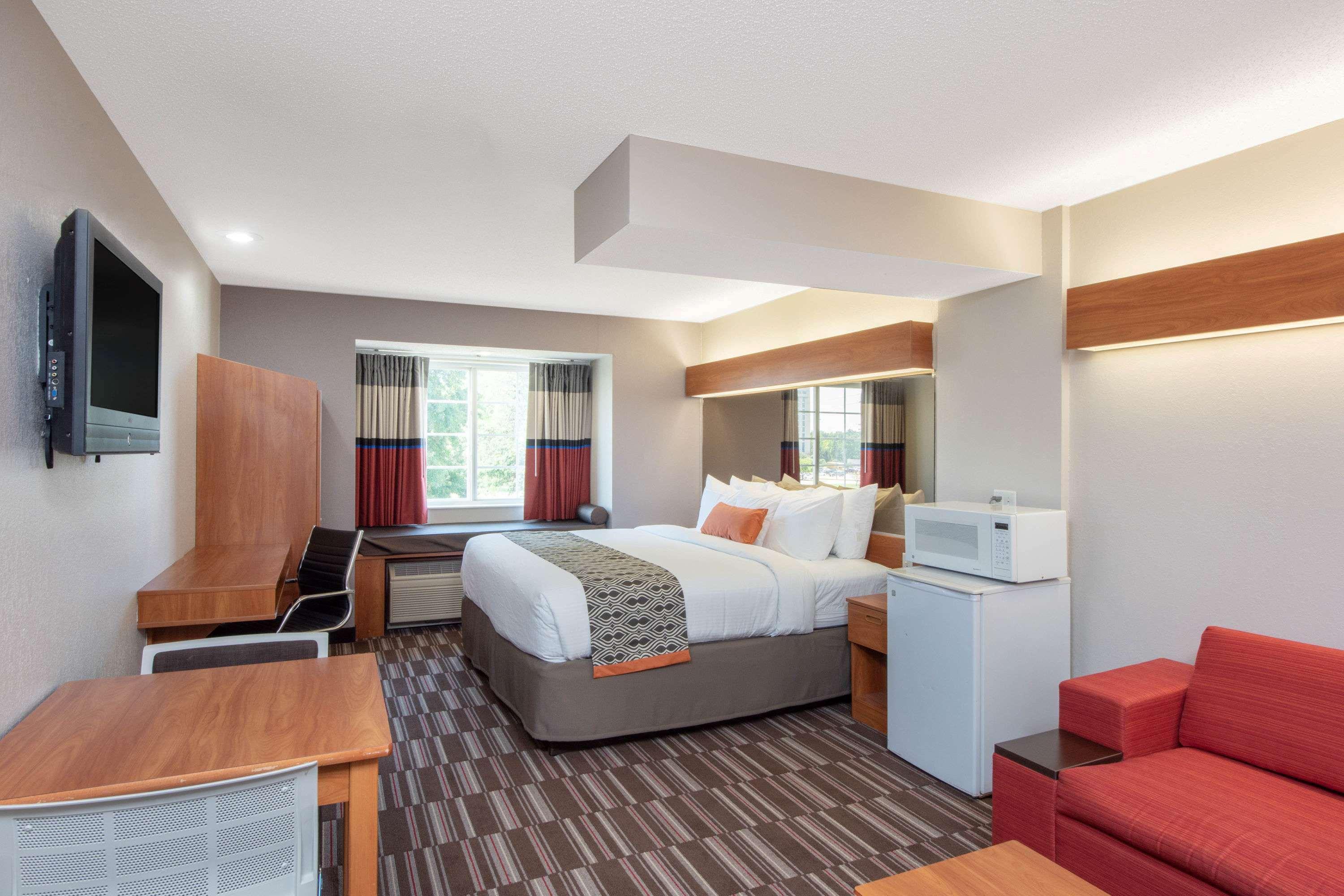 Microtel Inn & Suites By Wyndham Springfield Exteriör bild